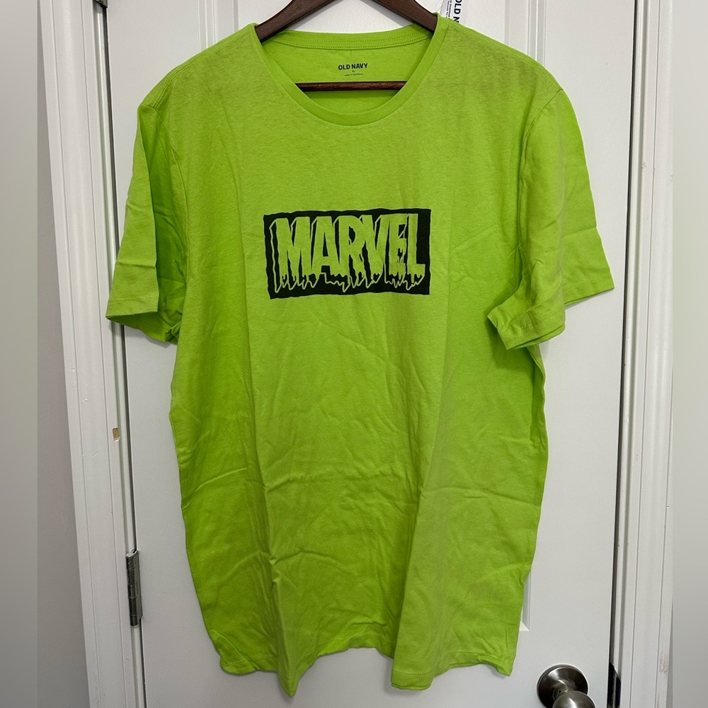 NWT Marvel Old Navy T-Shirt Men XL Lime Green Halloween Slime Logo Comics
